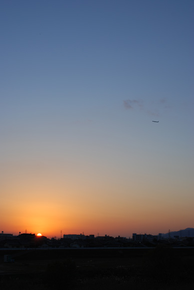 微妙な雲が邪魔だ・・・